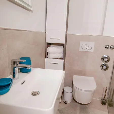 Big 3 Bedrooms Apartment At Ground Floor Hannover Exterior foto