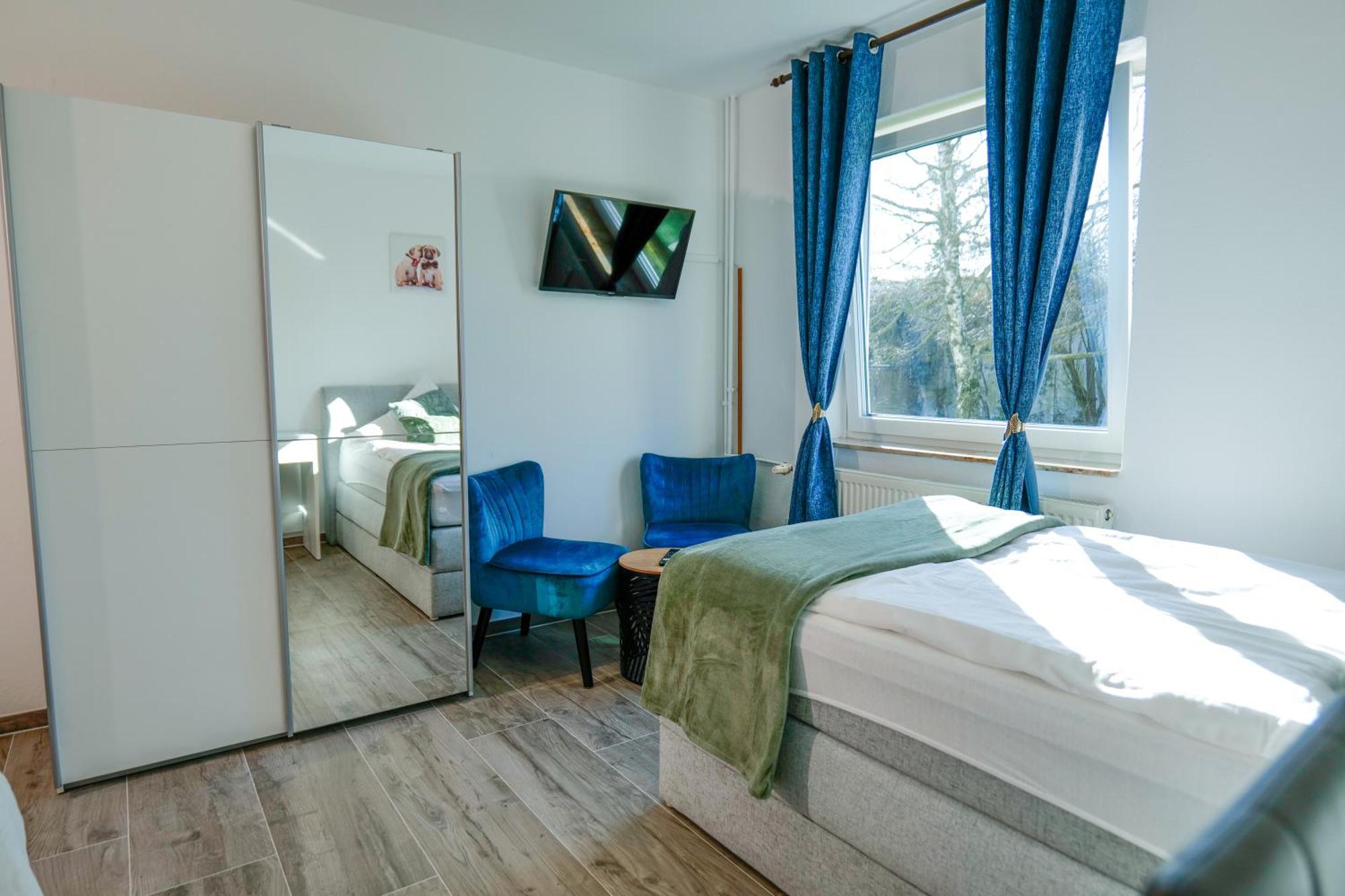 Big 3 Bedrooms At Ground Floor Apartment