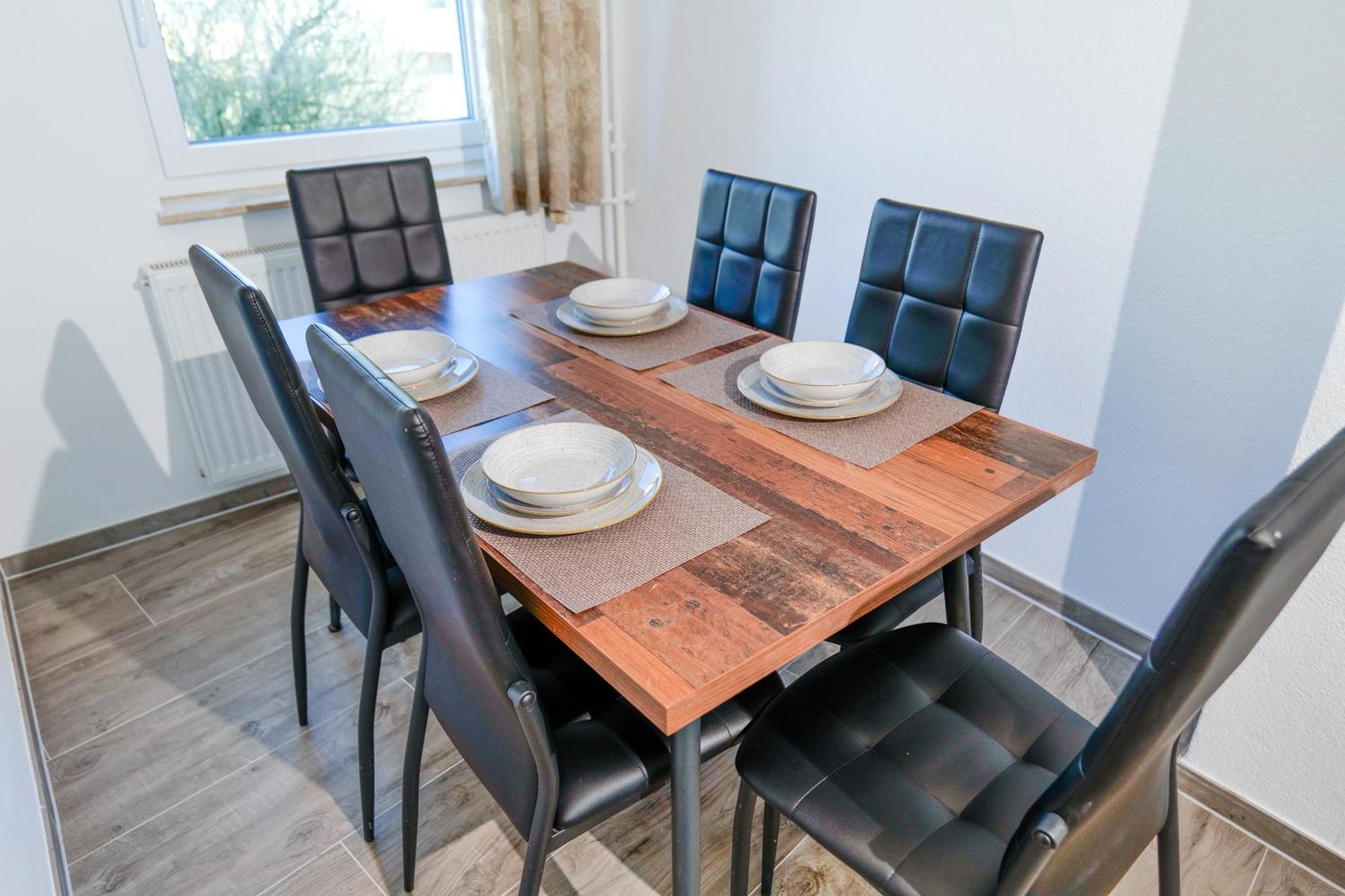 Big 3 Bedrooms At Ground Floor